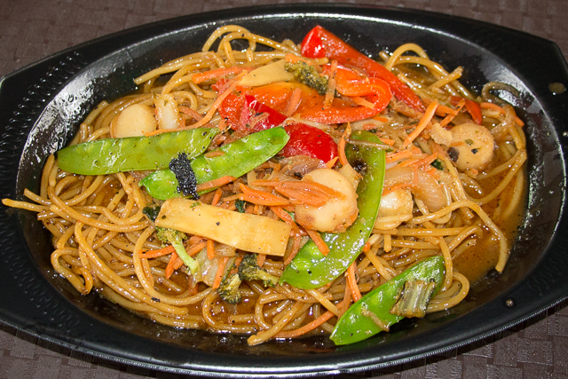 Marco Polo's Marketplace Vegetable Lo Mein